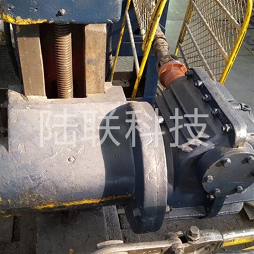 二次包络减速机应用于机械设备上