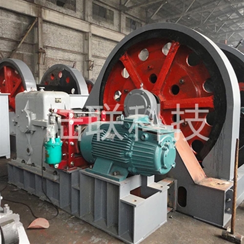 二次包络减速机应用于凿井绞车设备