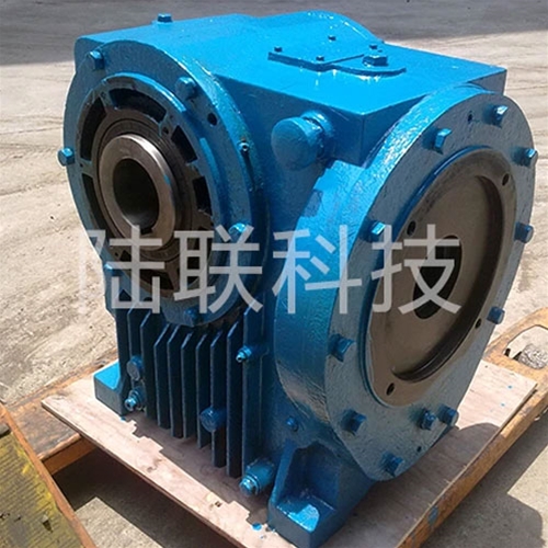 RD-4-240拉矫机专用二次包络减速机