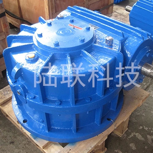 WHC320圆弧齿圆柱蜗杆减速机